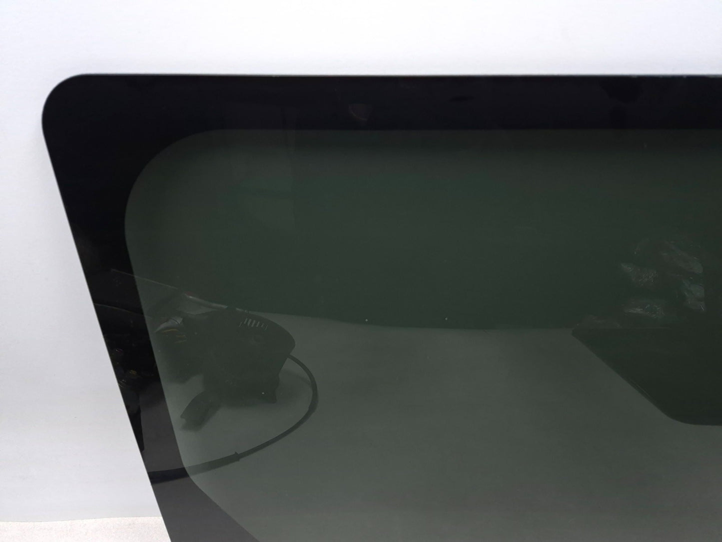 2013 Ford Transit Connect Rear Sliding Door Window Glass Passengerside Right OEM