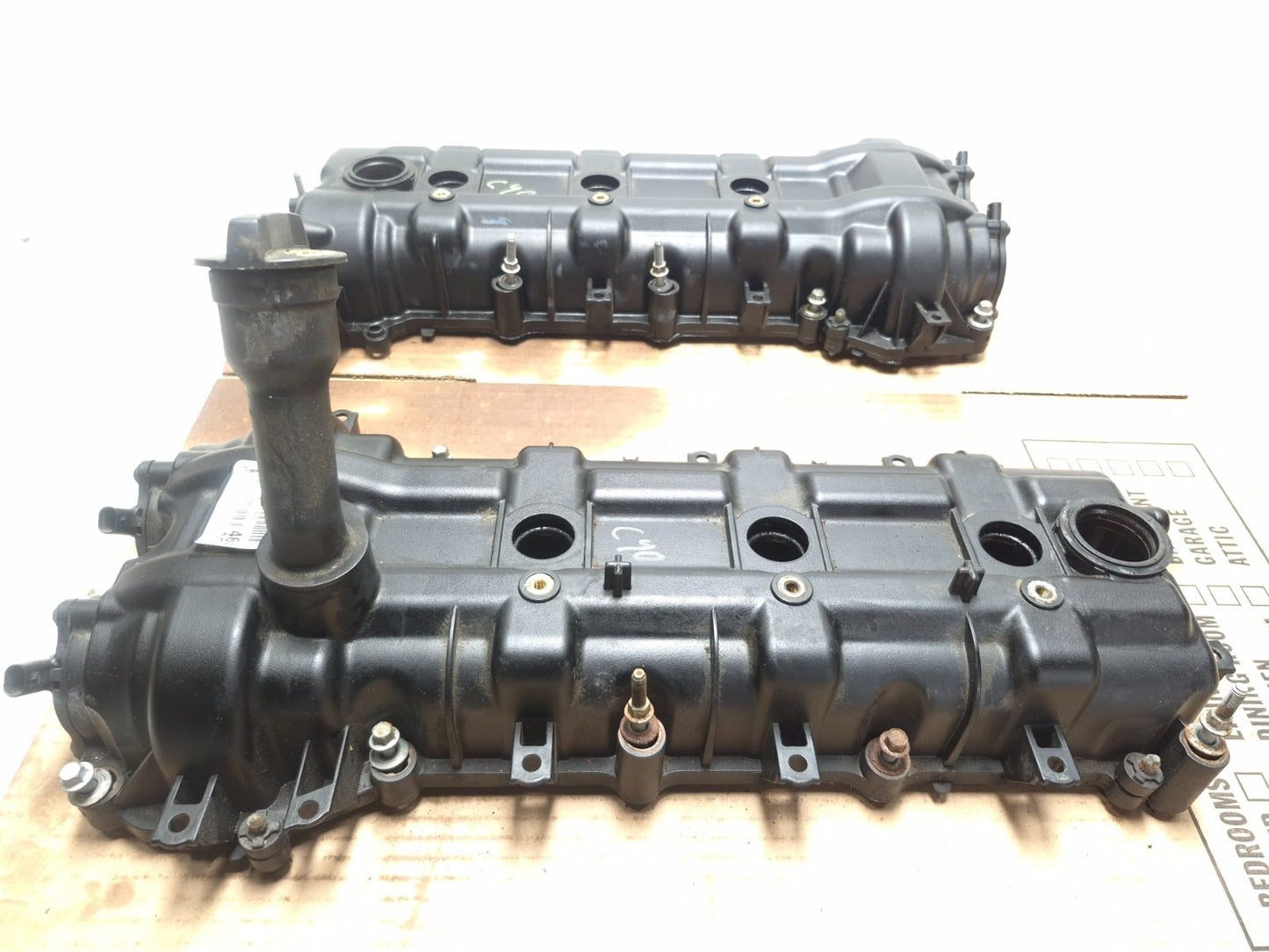 2013 Dodge Grand Caravan Engine Cylinder Head Cover Left & Right Pair OEM