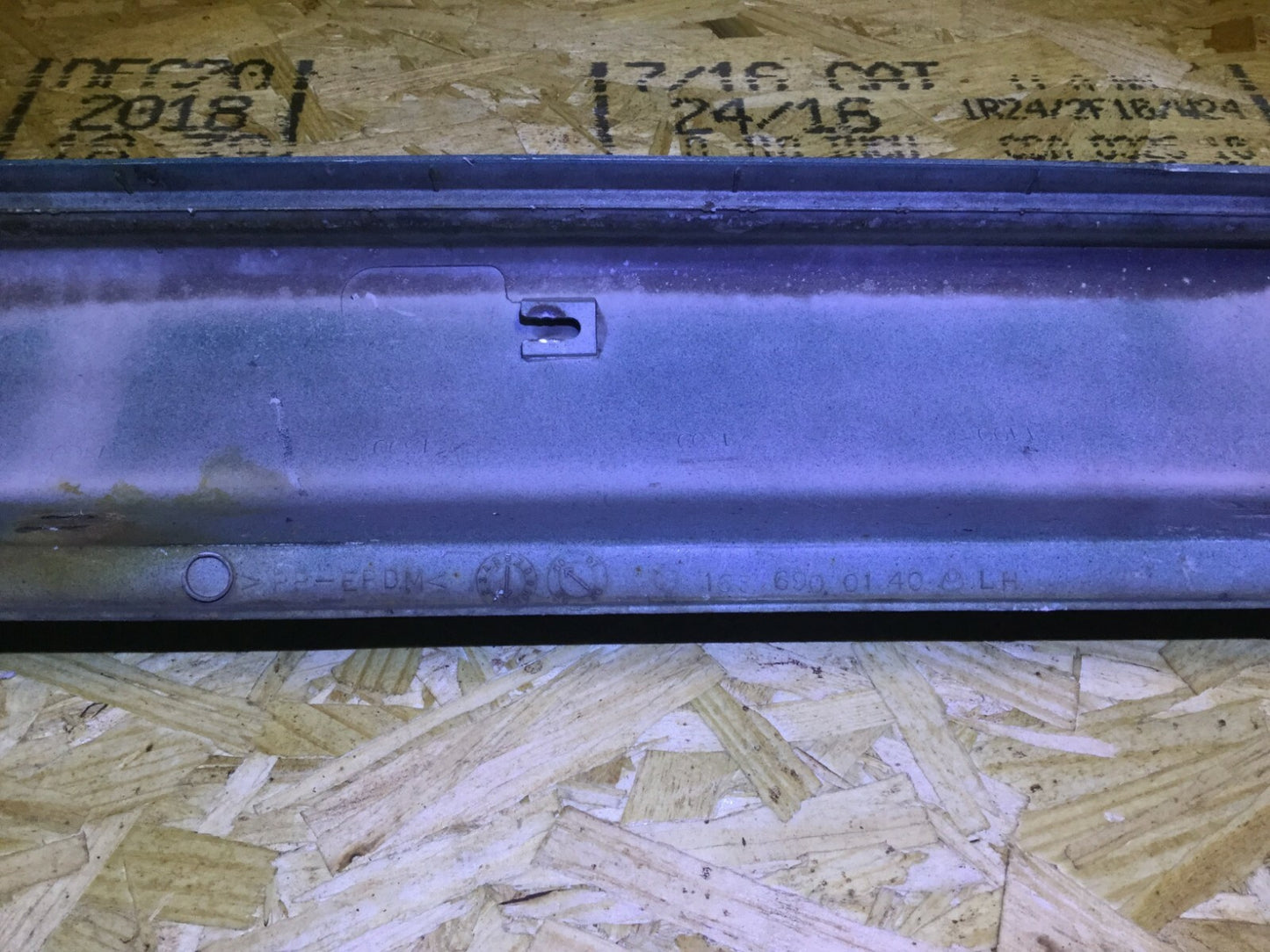 2001 Mercedes Benz W163 Ml320 Skirt Rocker Panel Molding Driver Side OEM