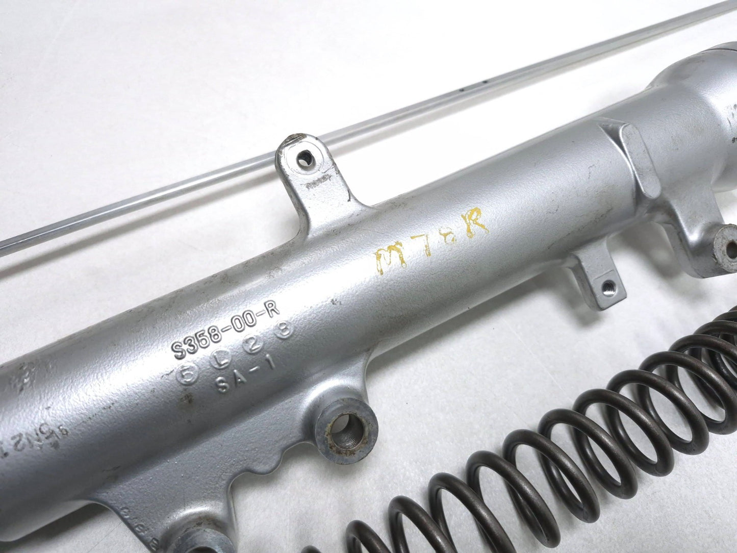 2006 Suzuki Gsx600f Katana Front Fork Tube Lower & Springs Dampers Hardware OEM