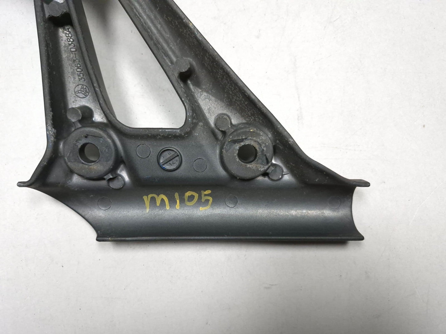 2008 Kawasaki Ninja 250r Ex250j Rear Left & Right Footpeg Pair OEM