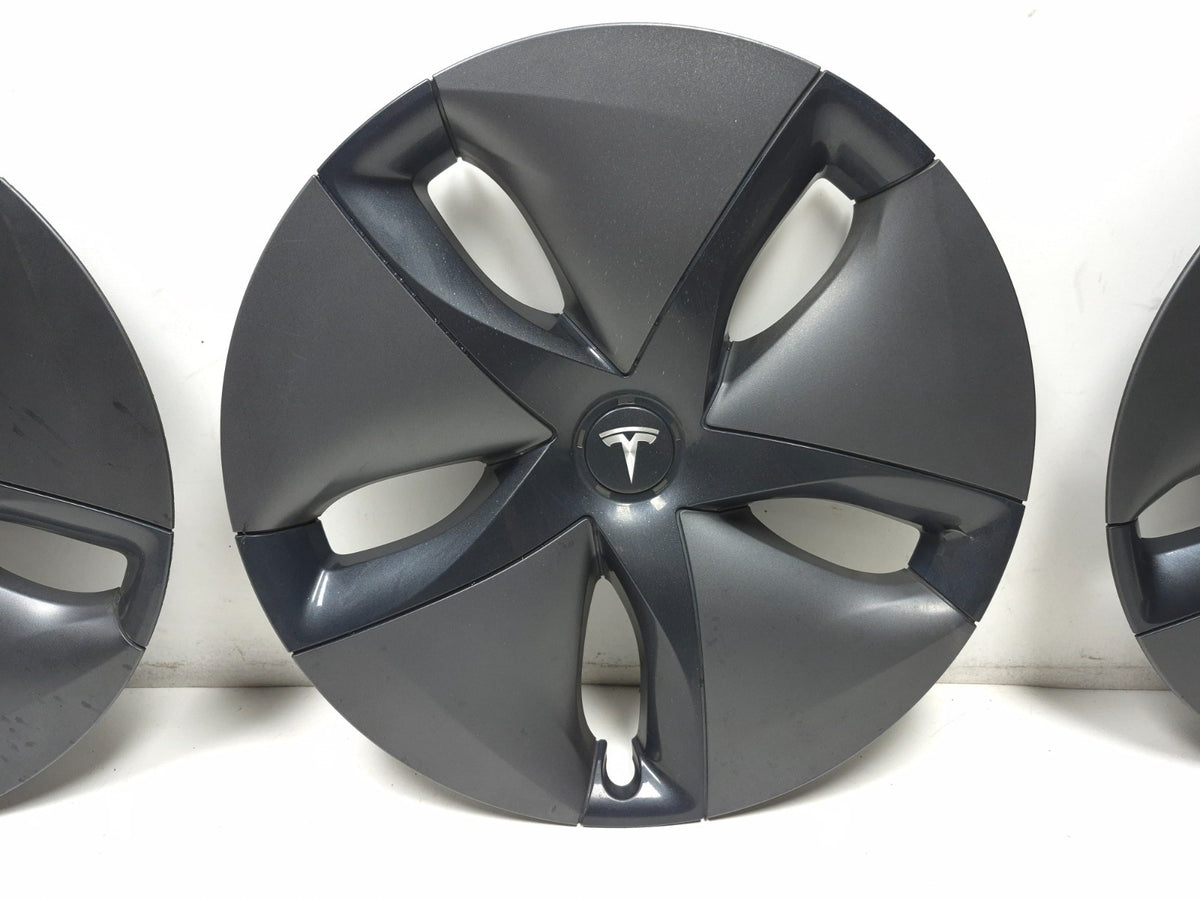 2018 Tesla Model 3 Wheel Cover 18" 1044231-00-b OEM