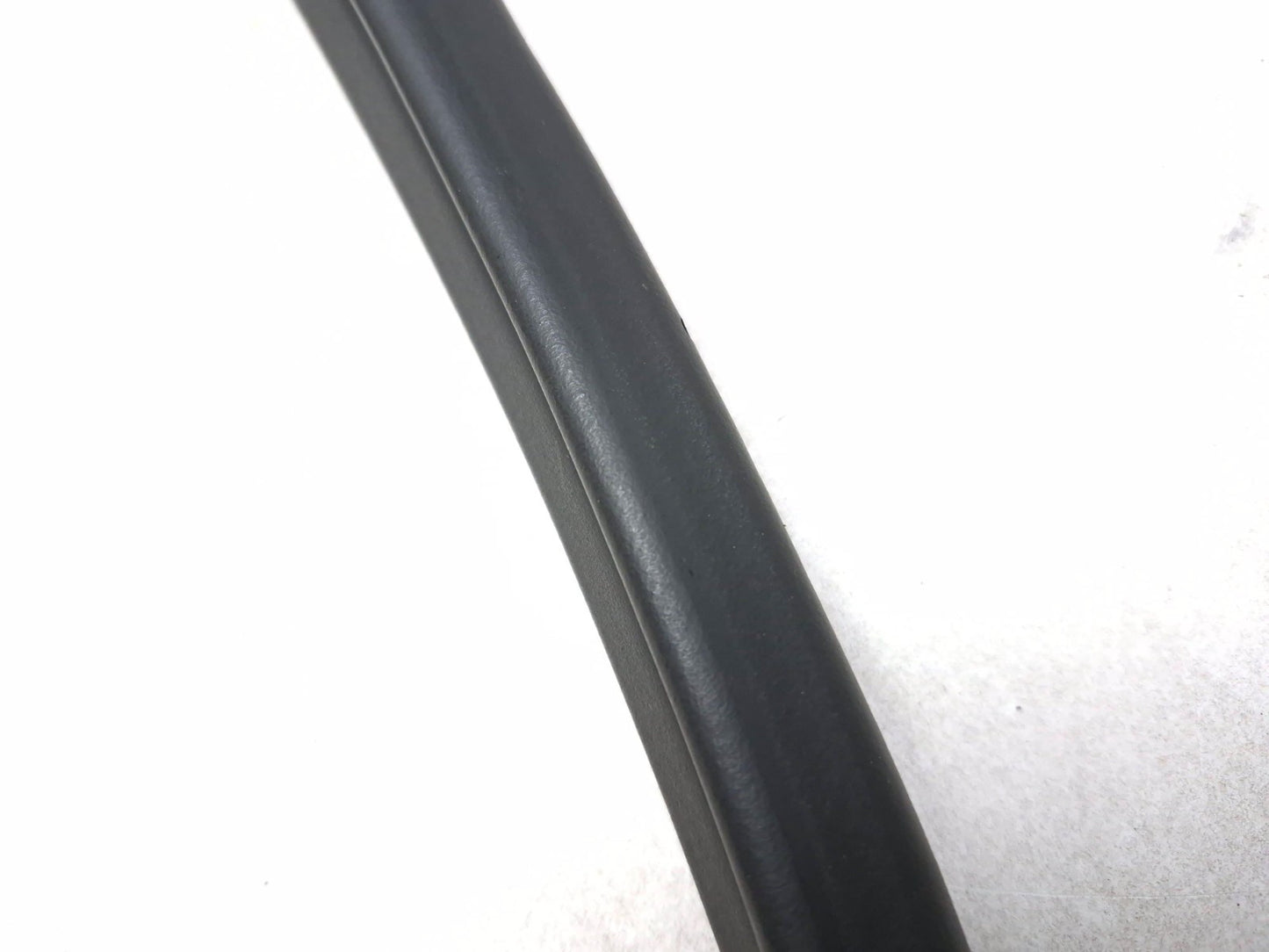 2018 Nissan Altima Front Door Weatherstrip W/ Molding Passenger Side 5 Pcs OEM