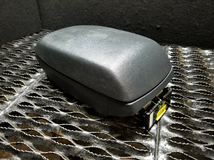 2017 Hyundai Elantra Gt Center Console Armrest OEM