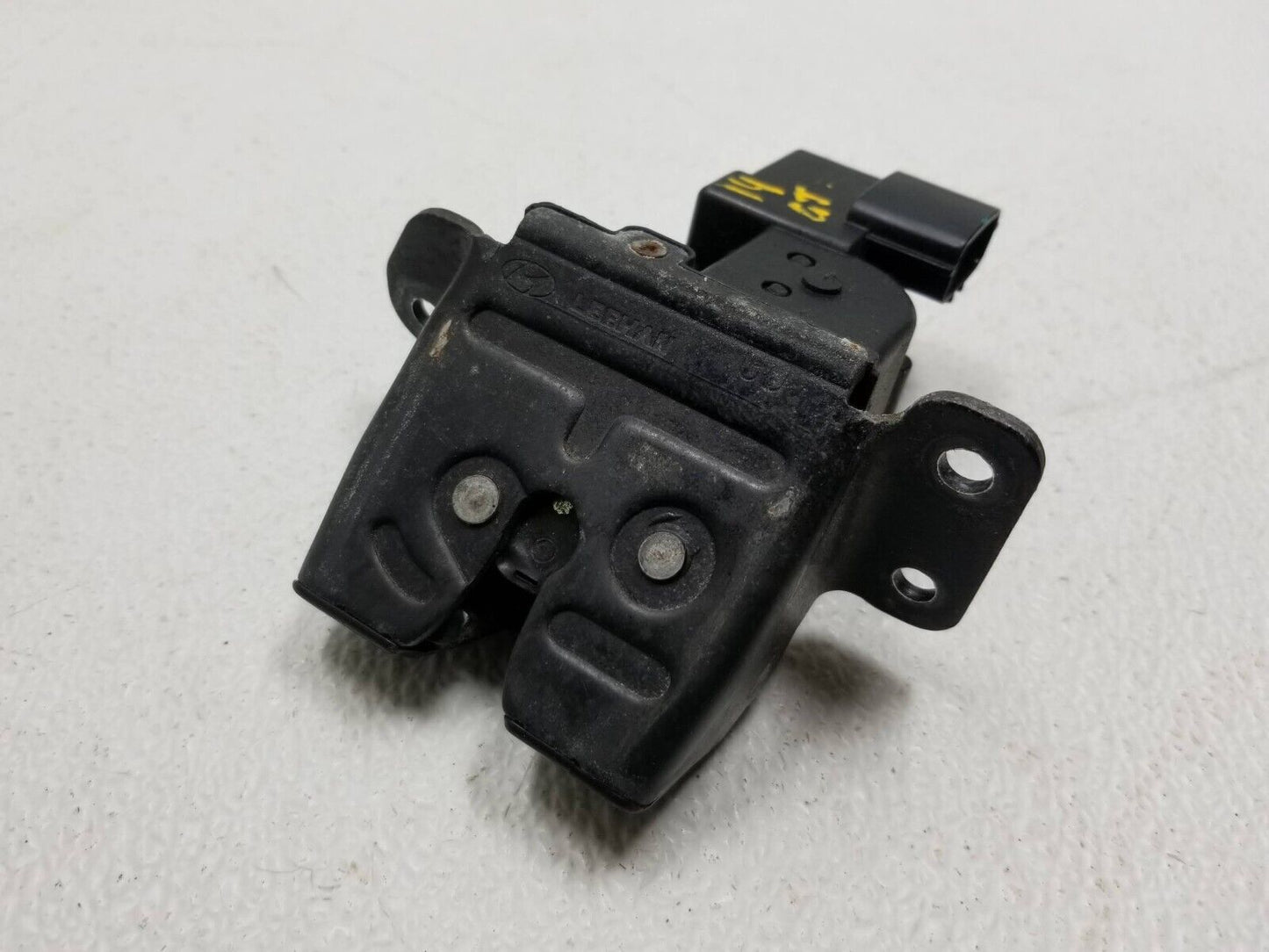 14 15 16 17 Hyundai Elantra Gt Trunk Lock Latch Actuator OEM