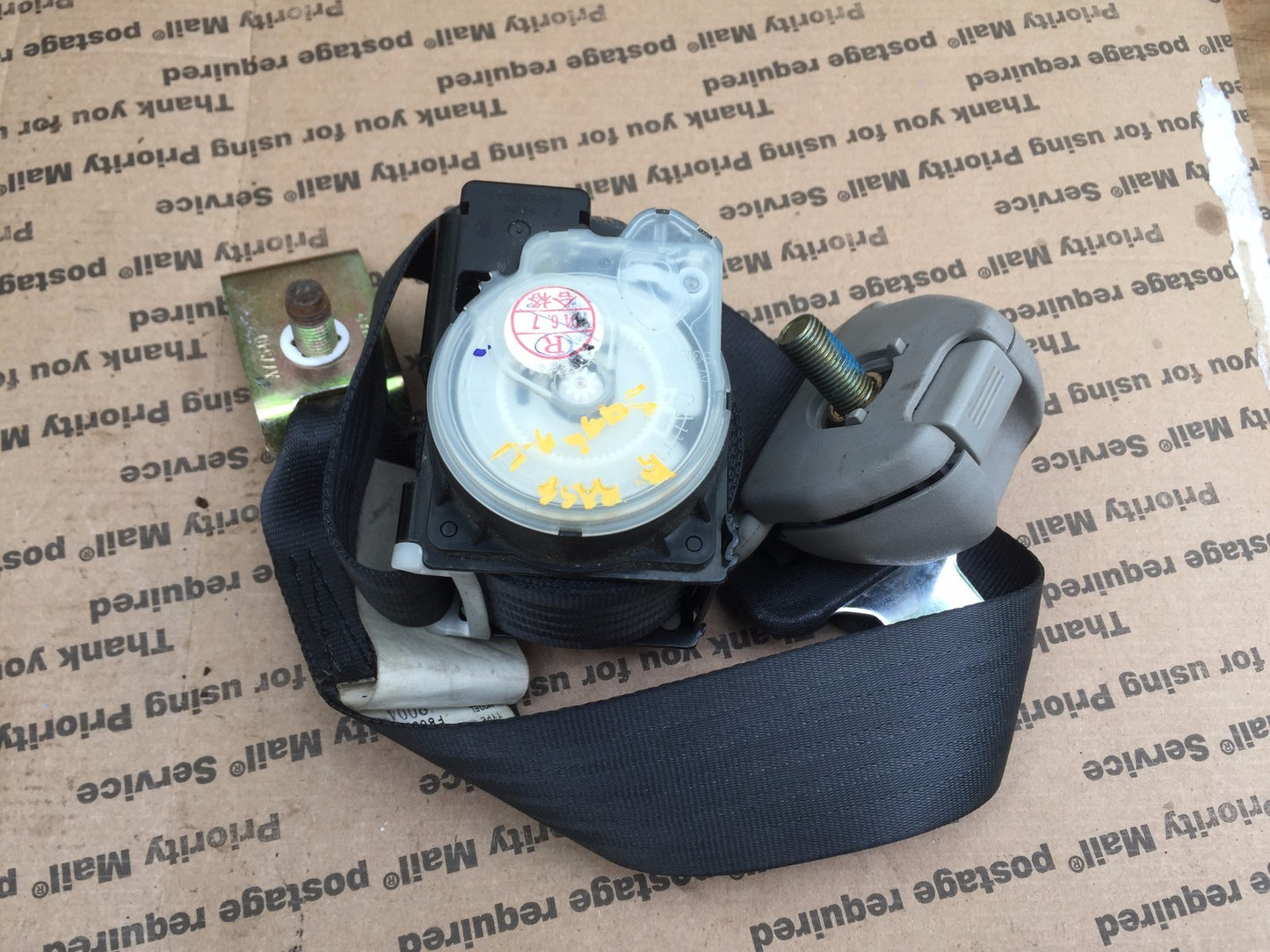 04 05 06 Saab 9-2x 92x   Rear Seat Belt Retractor Right Passenger Side OEM