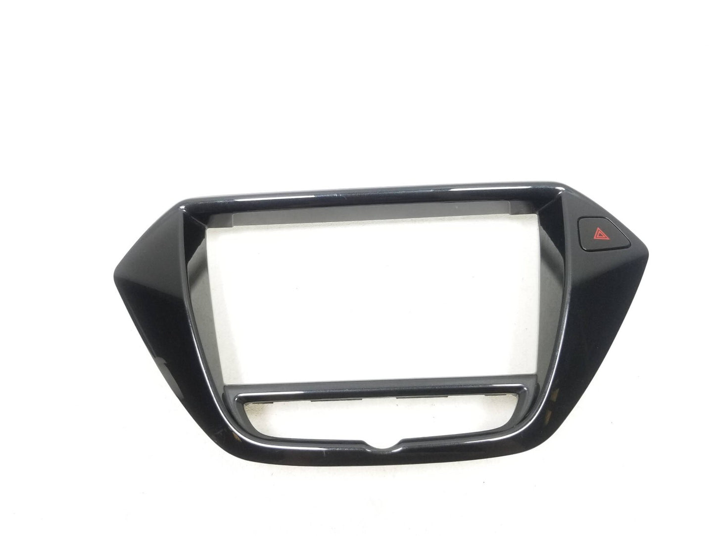 2022 Chevrolet Trailblazer Dash Center Screen Trim Cover OEM