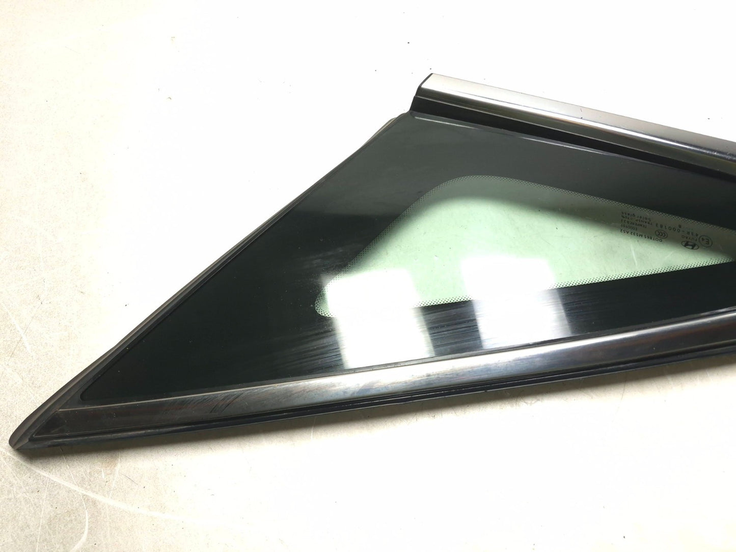 2018 Hyundai Sonata Rear Quarter Vent Glass Right Passenger Side OEM