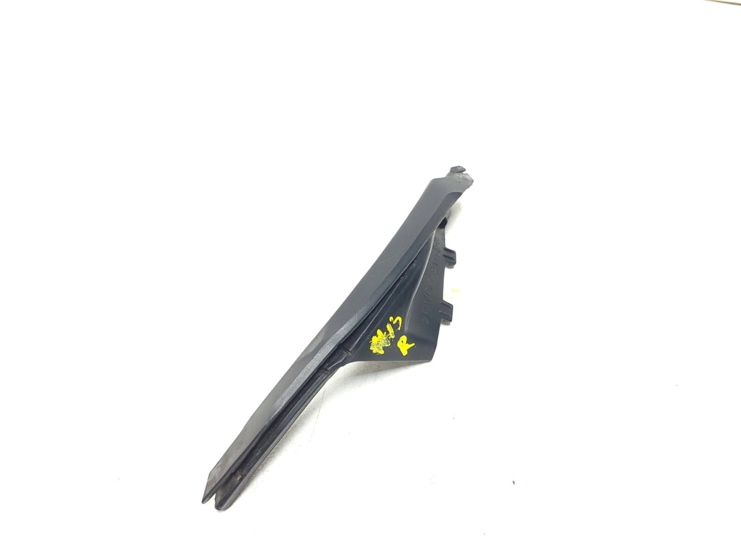 2014 - 2016 Yamaha Fz09 Right Side Frame Mount Cover OEM