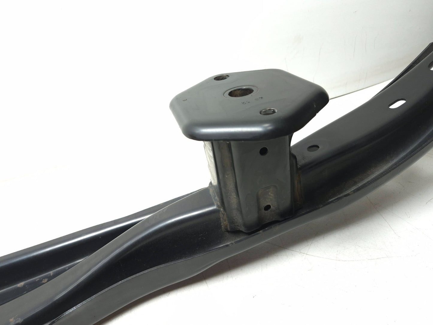 2013 BMW 328i Rear Bumper Reinforcement Absorber Baroem✅