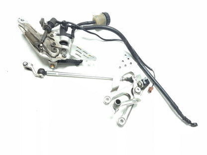 2003 - 2009 Yamaha Yzf R6 Front Foot Peg Bracket & Master Cylinder & Shifter 2pc