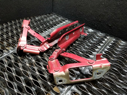2014 Chevrolet Camaro Hood Hinge 2pcs OEM