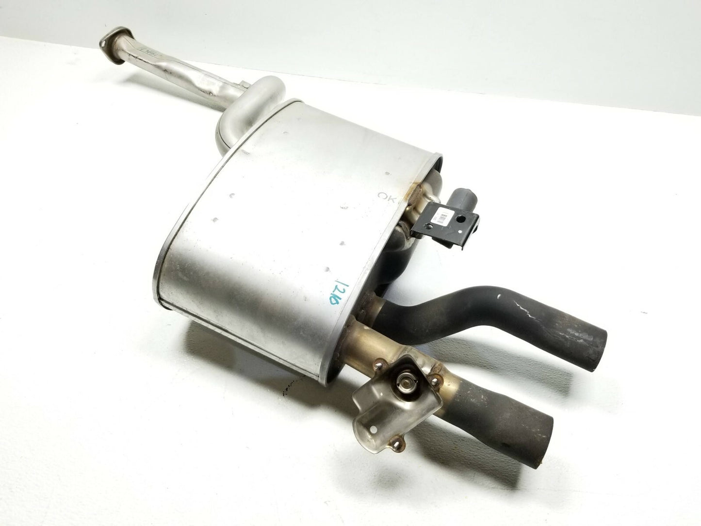 2022 Kia Stinger Rear Exhaust Muffler Pipe Left Driver Side OEM
