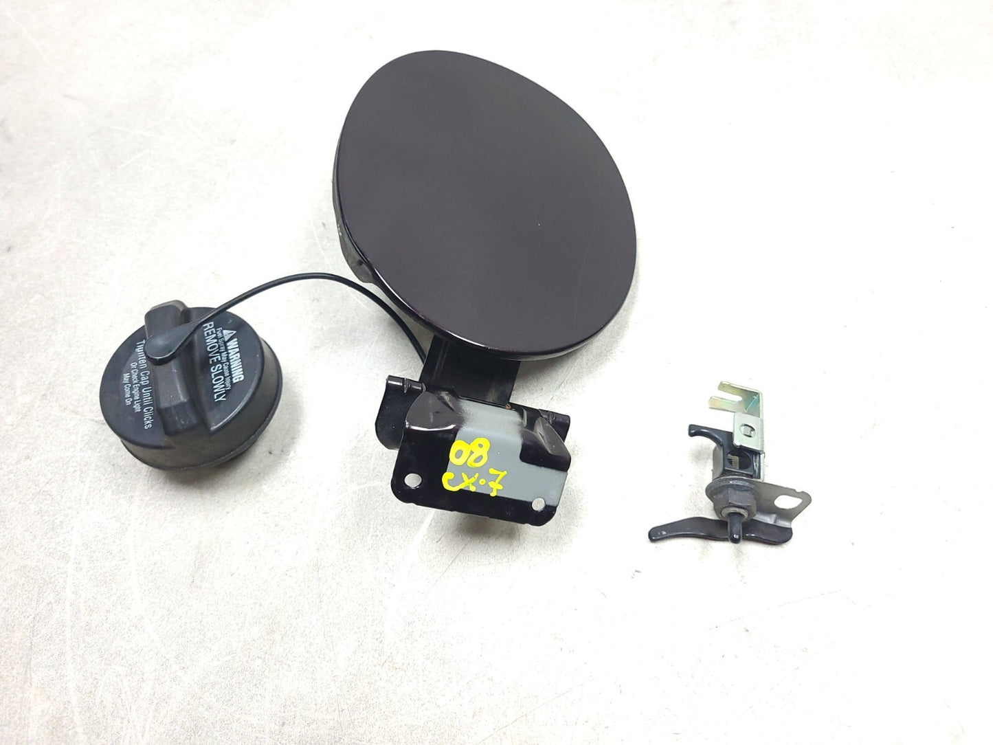 2007 - 2012 Mazda Cx-7 Fuel Gas Filler Door Lid W/ Cap OEM