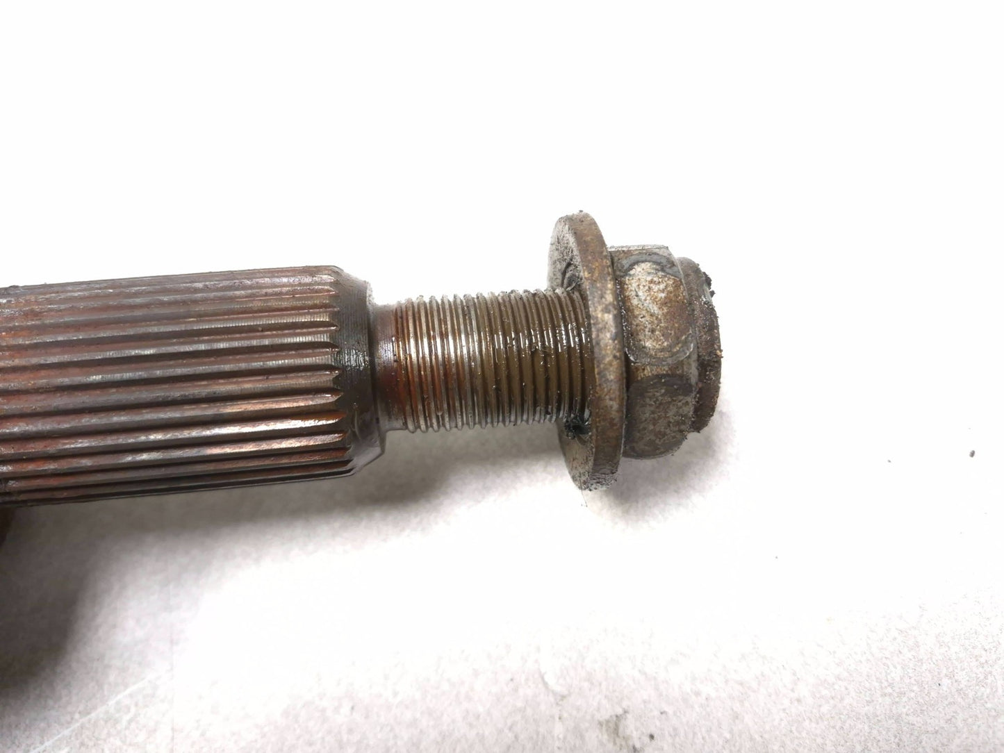 2008 Lincoln Navigator Rear Axle Shaft Passenger Side Right OEM