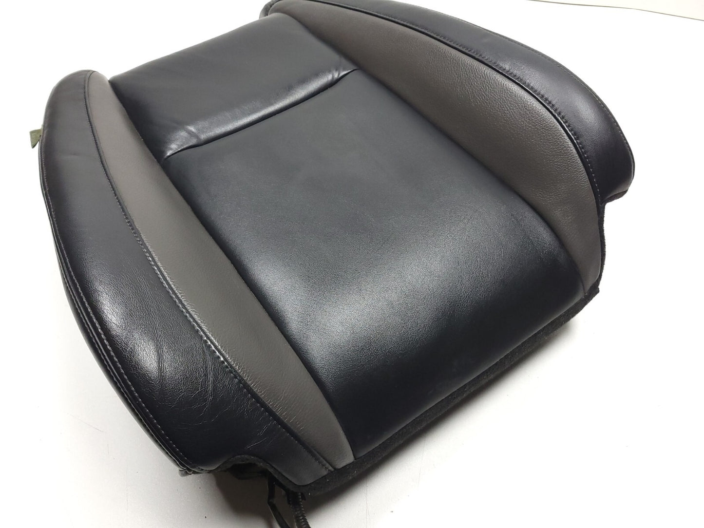 2010 - 2015 Mazda Cx-9 Front Right Passenger Seat Back Backrest Upper OEM