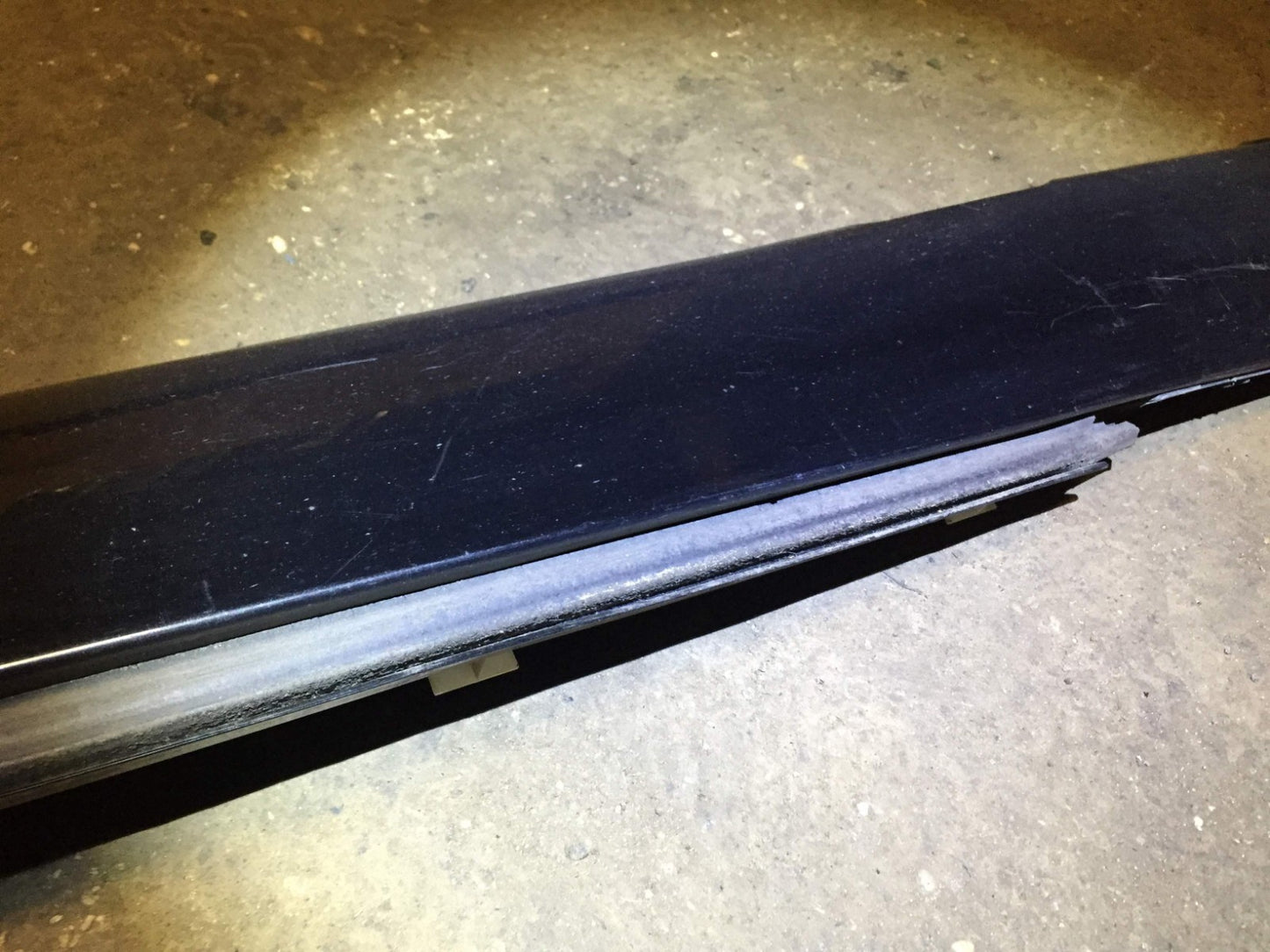 2002 Mercedes-benz C320 Skirt Rocker Panel Molding Left Driver Side OEM