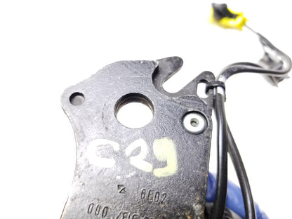 2017 Jaguar Xe Seatbelt Buckle W/ Harness Rear Passenger Side Right OEM