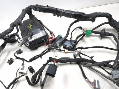 2018 Chrysler 300 AWD Engine Wire Harness & Fuse Box 3.6l OEM
