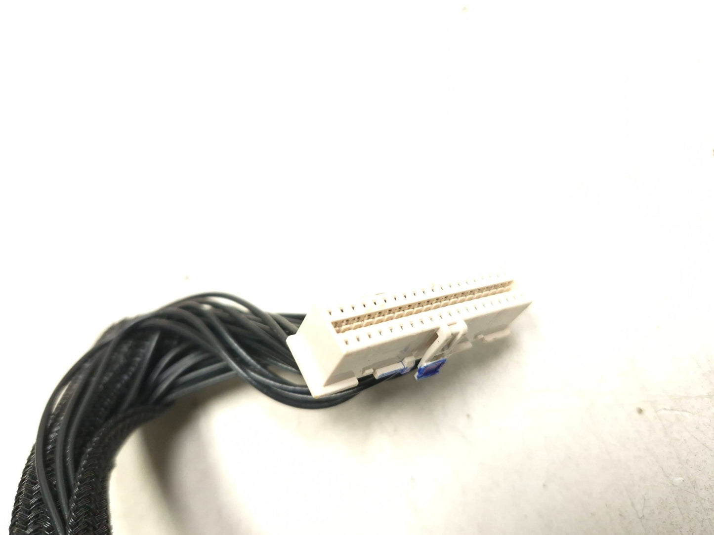 2017 Dodge Journey Radio Display Screen Connection Cable 68082365ab OEM