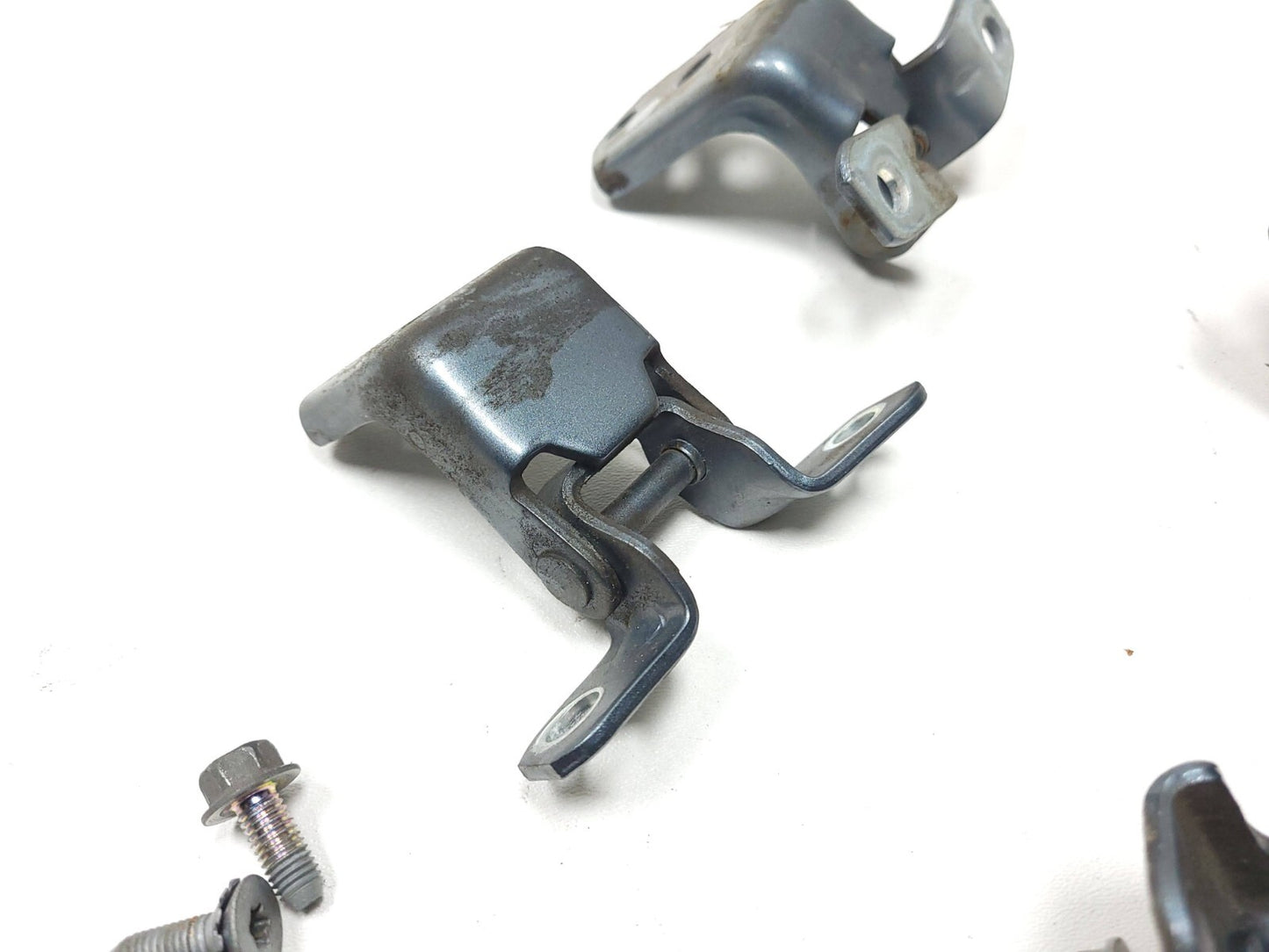 200 - 2015 Mazda Cx-9 Door Hinge Passenger Side Right Front & Rear OEM