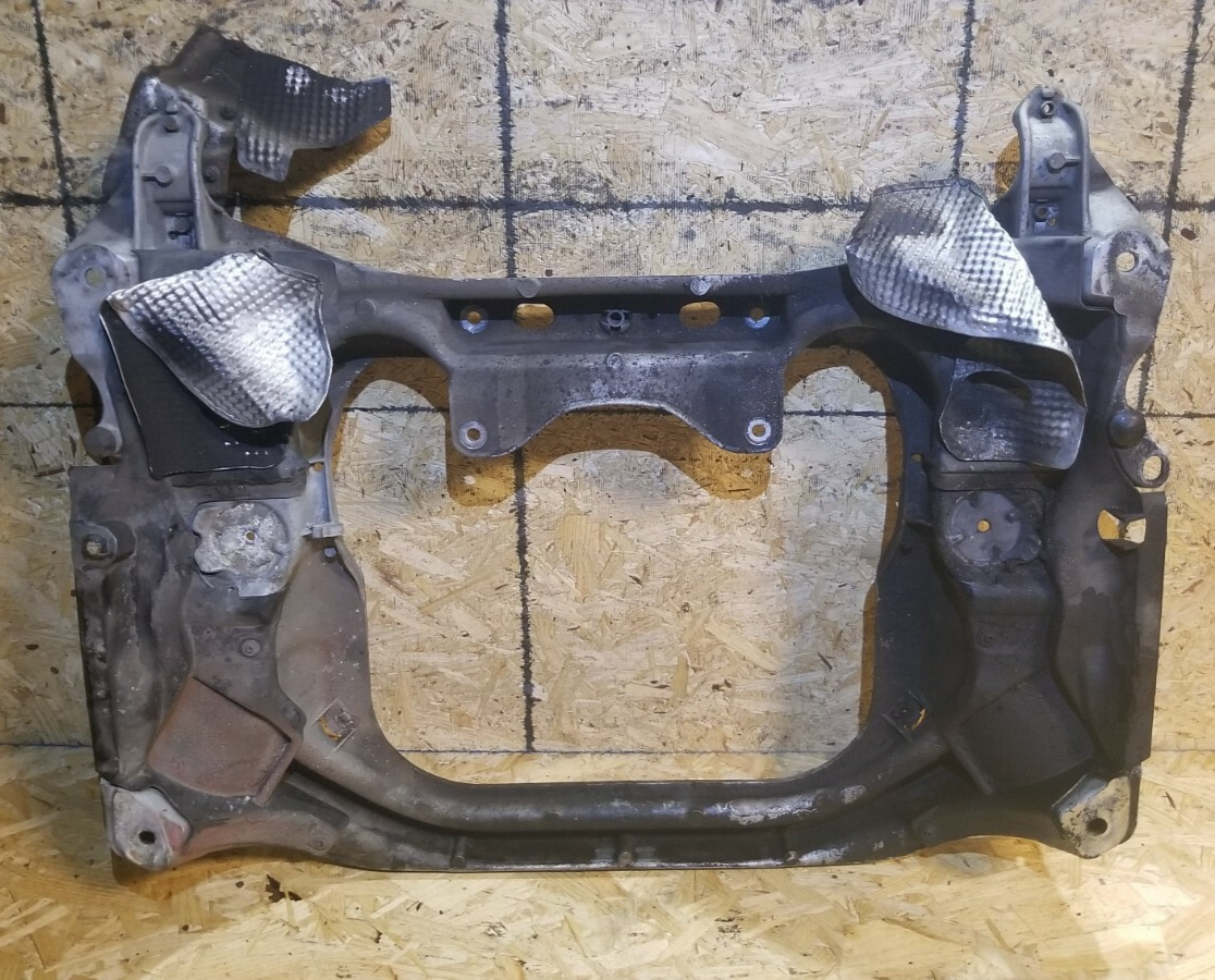 00-06 Mercedes CL500 Front Engine Subframe Crossmember OEM A2206280757