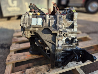 2004 Toyota Corolla Automatic Transmission  OEM