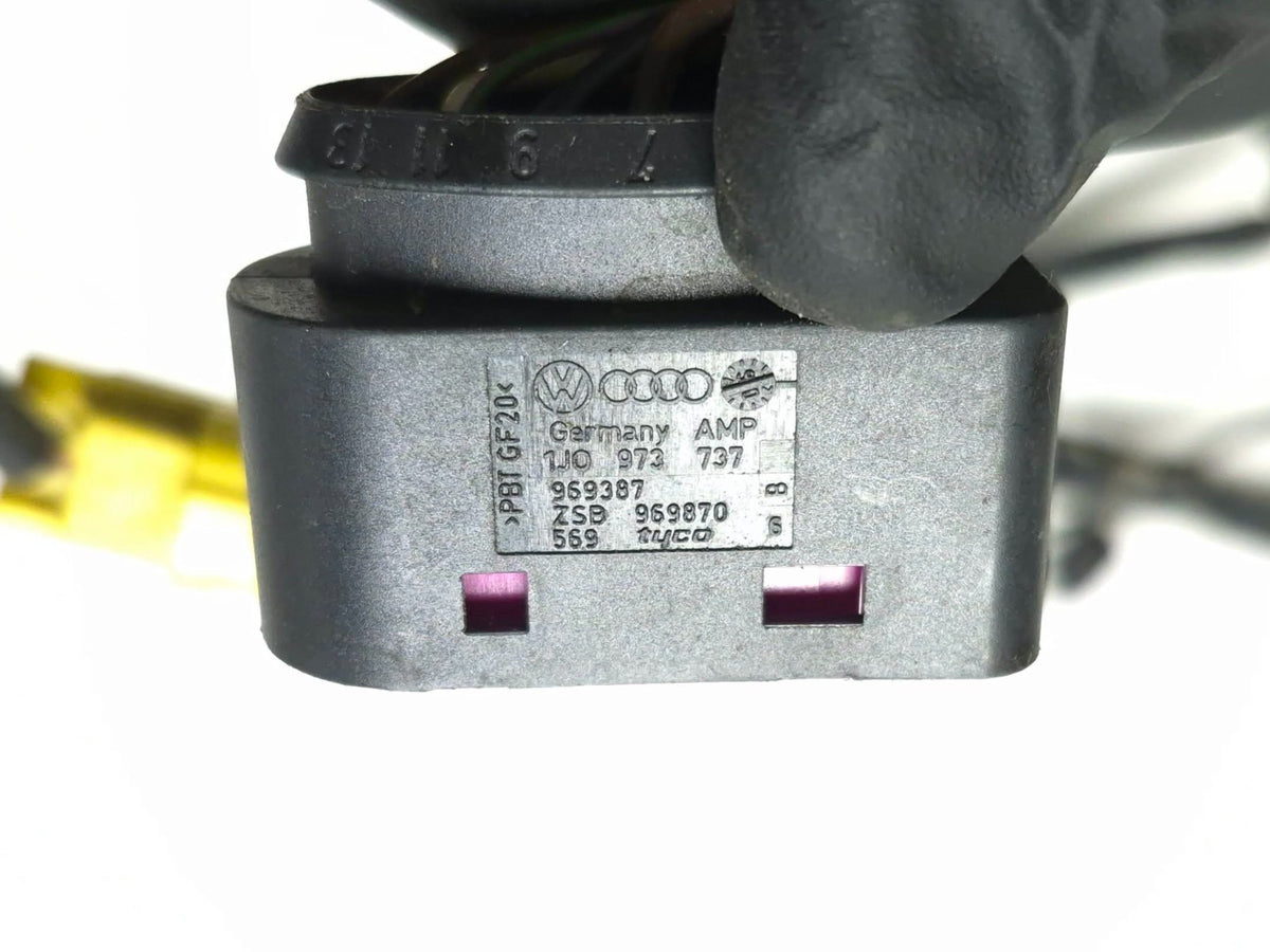 2007 Audi A4 B7 Headlight Wiring Harness Connector Plug OEM