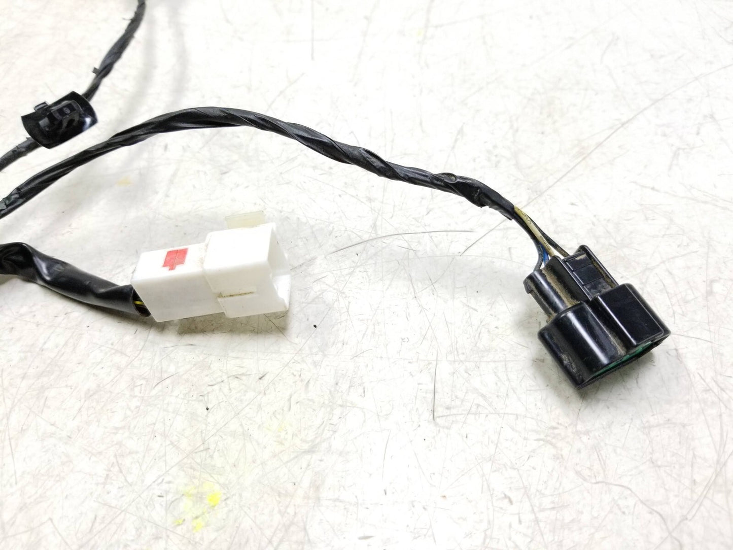 2011 - 2013 Kia Sportage Tailgate Trunk Hatch Wire Harness OEM