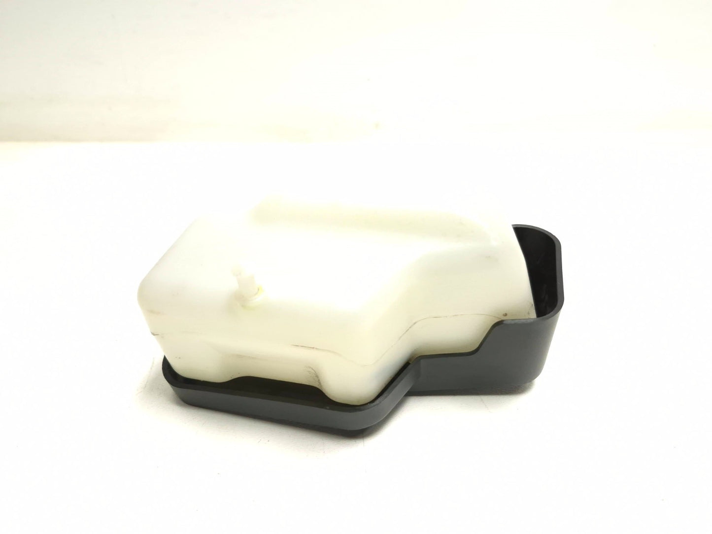 2017 Yamaha Yzf R3 Coolant Reservoir OEM