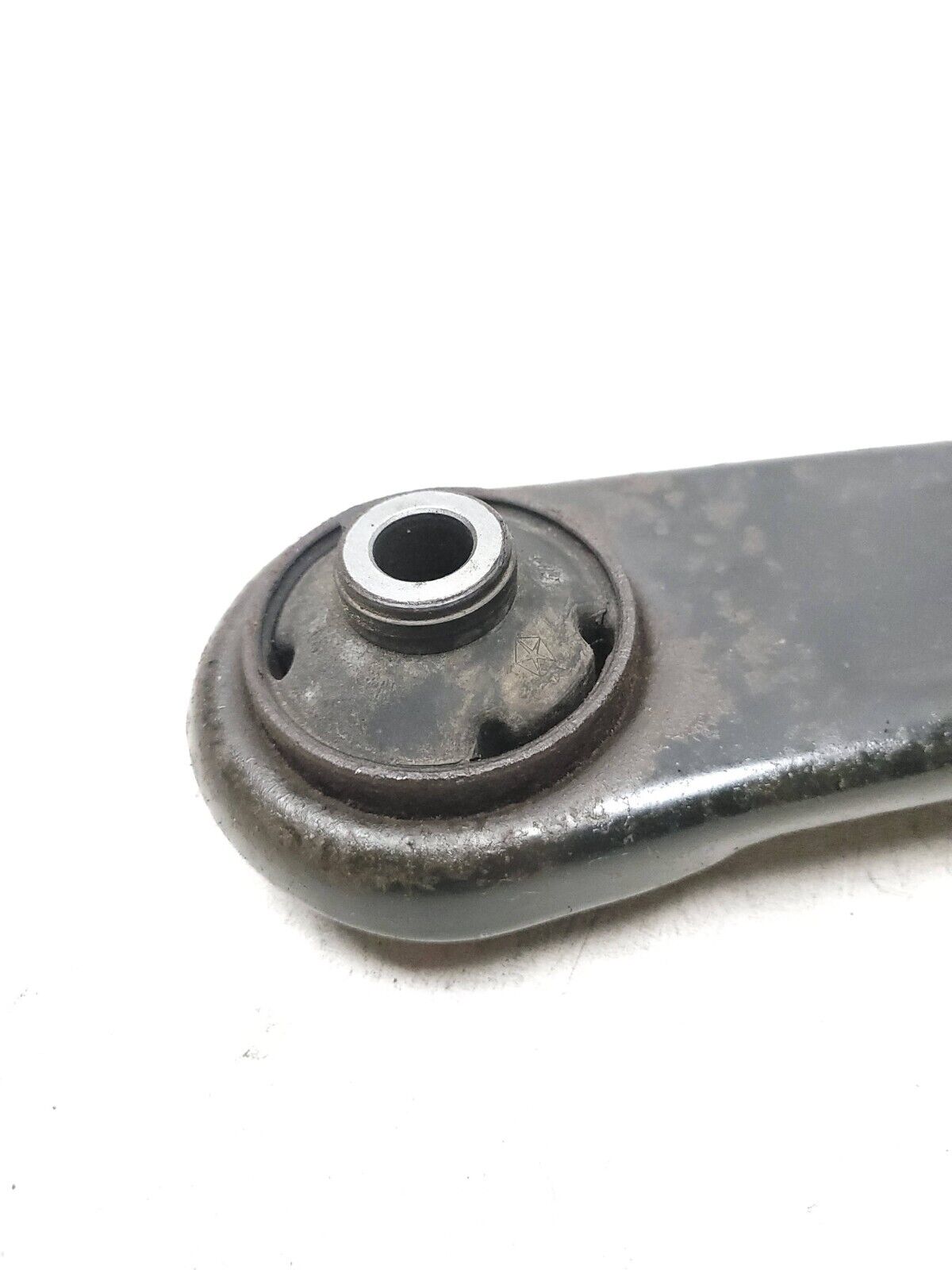 2007-2012 Dodge Caliber Control Arm Front Passenger Side Right OEM