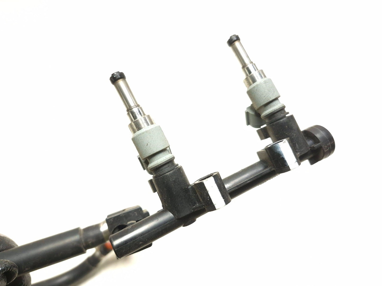 2024 Yamaha R3 Yzfr3 Fuel Rail W/ Injector OEM