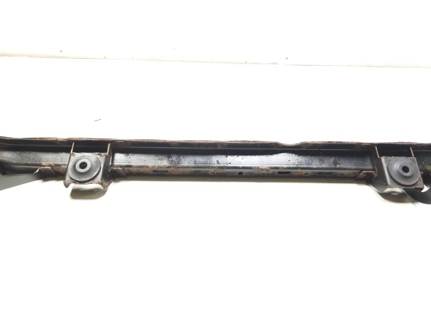08-15 Nissan Rogue Front Lower Radiator Support  62530-jm00a OEM ✅