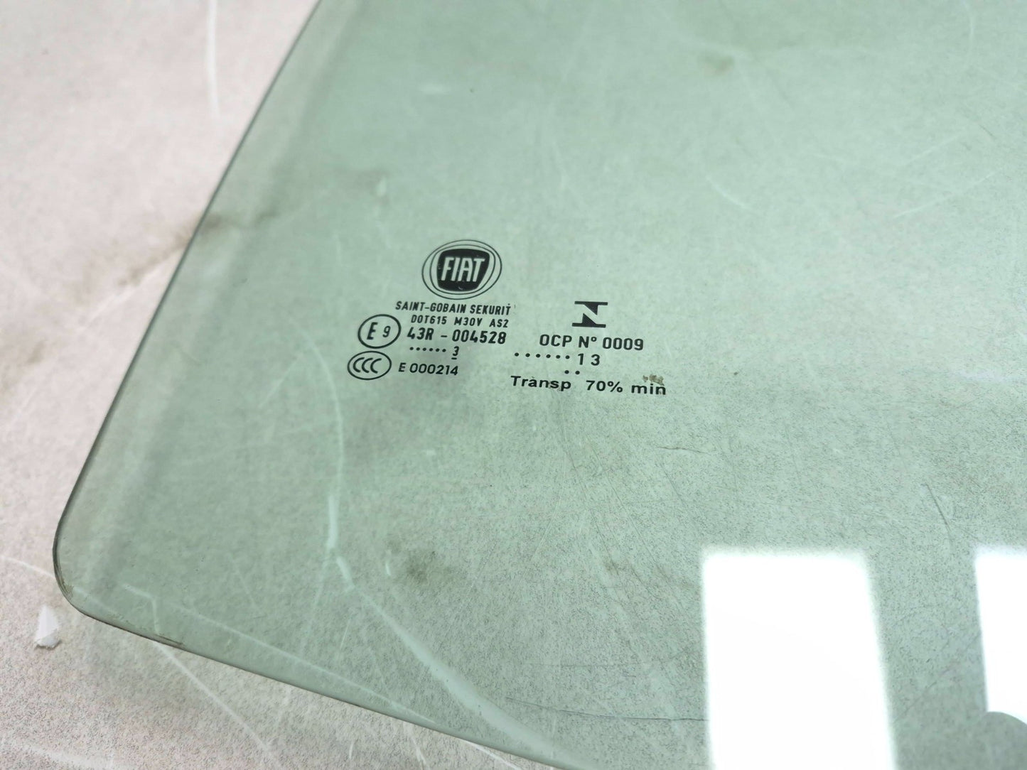 2013 Fiat 500 Turbo Front Passenger Door Window Glass OEM