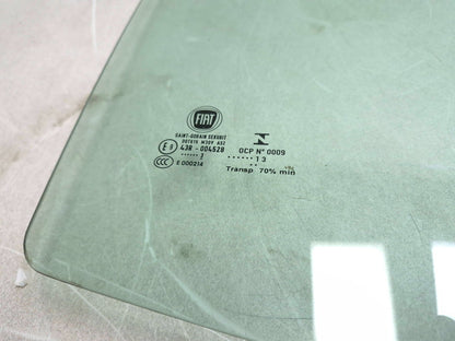 2013 Fiat 500 Turbo Front Passenger Door Window Glass OEM