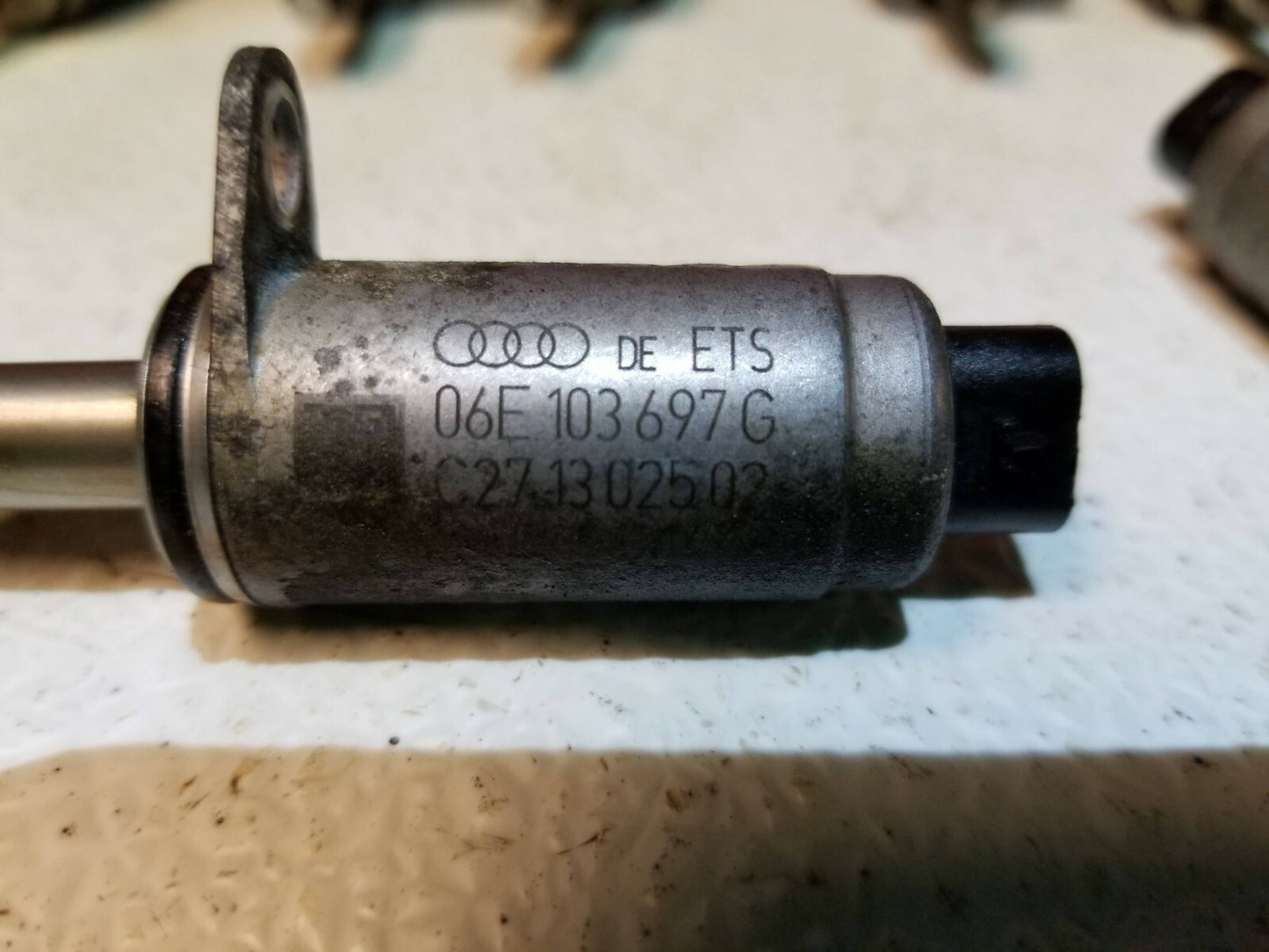 2010 Audi A5 Camshaft Adjustment Solenoid 12pcs 3.2l OEM