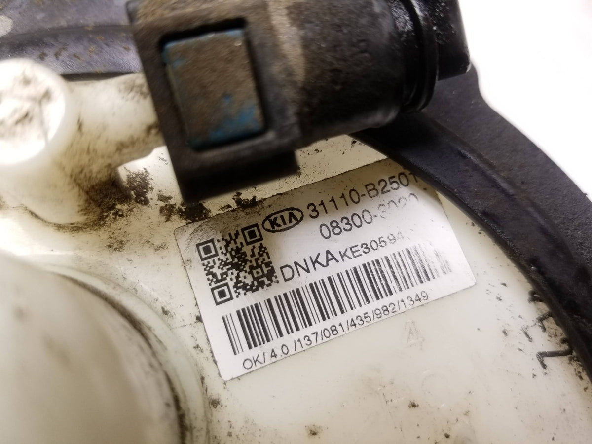 2014 - 2016 Kia Soul Fuel Pump Assembly OEM