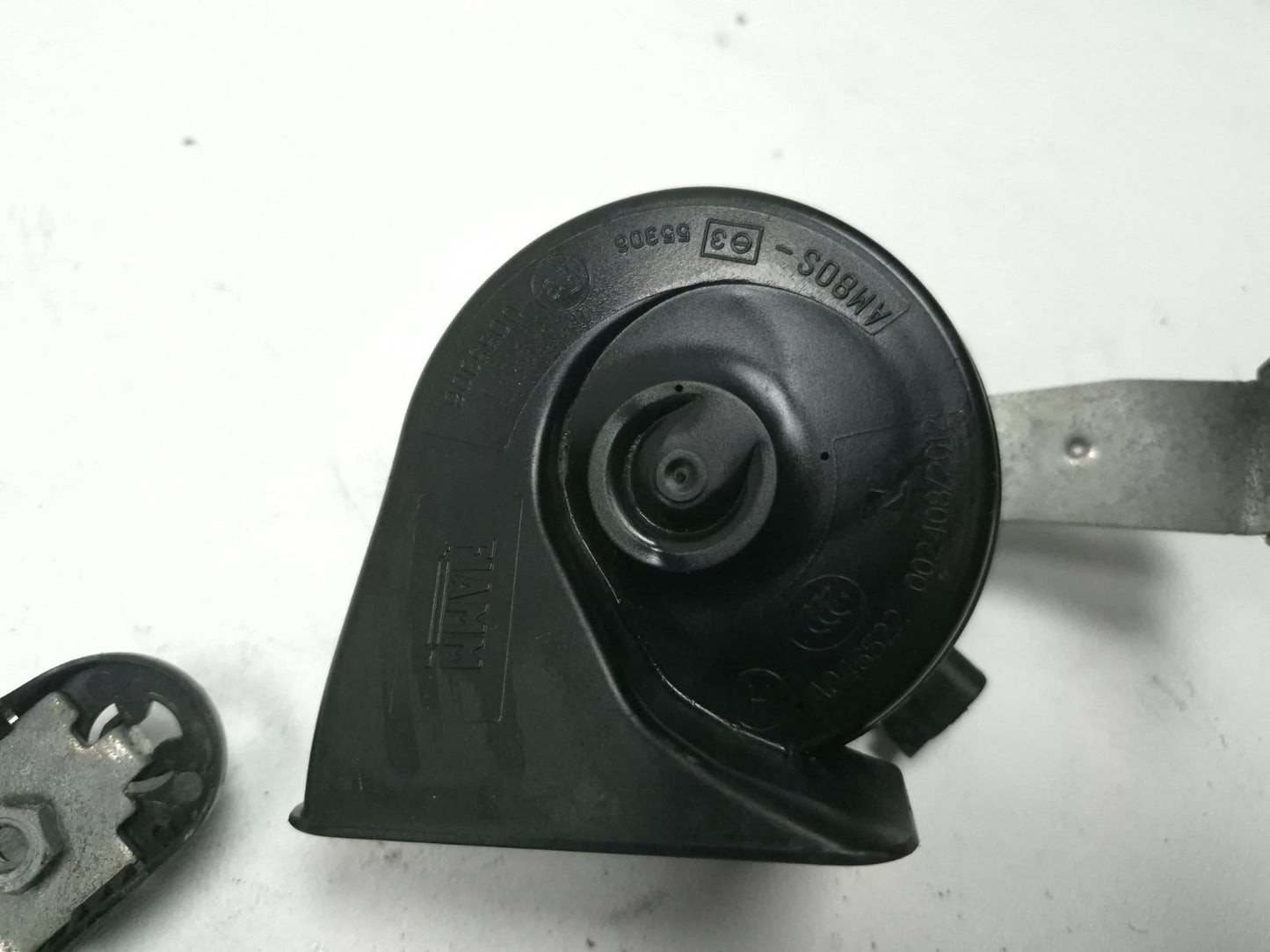 2013 Volvo S60 T5 Horn Signal Pair OEM