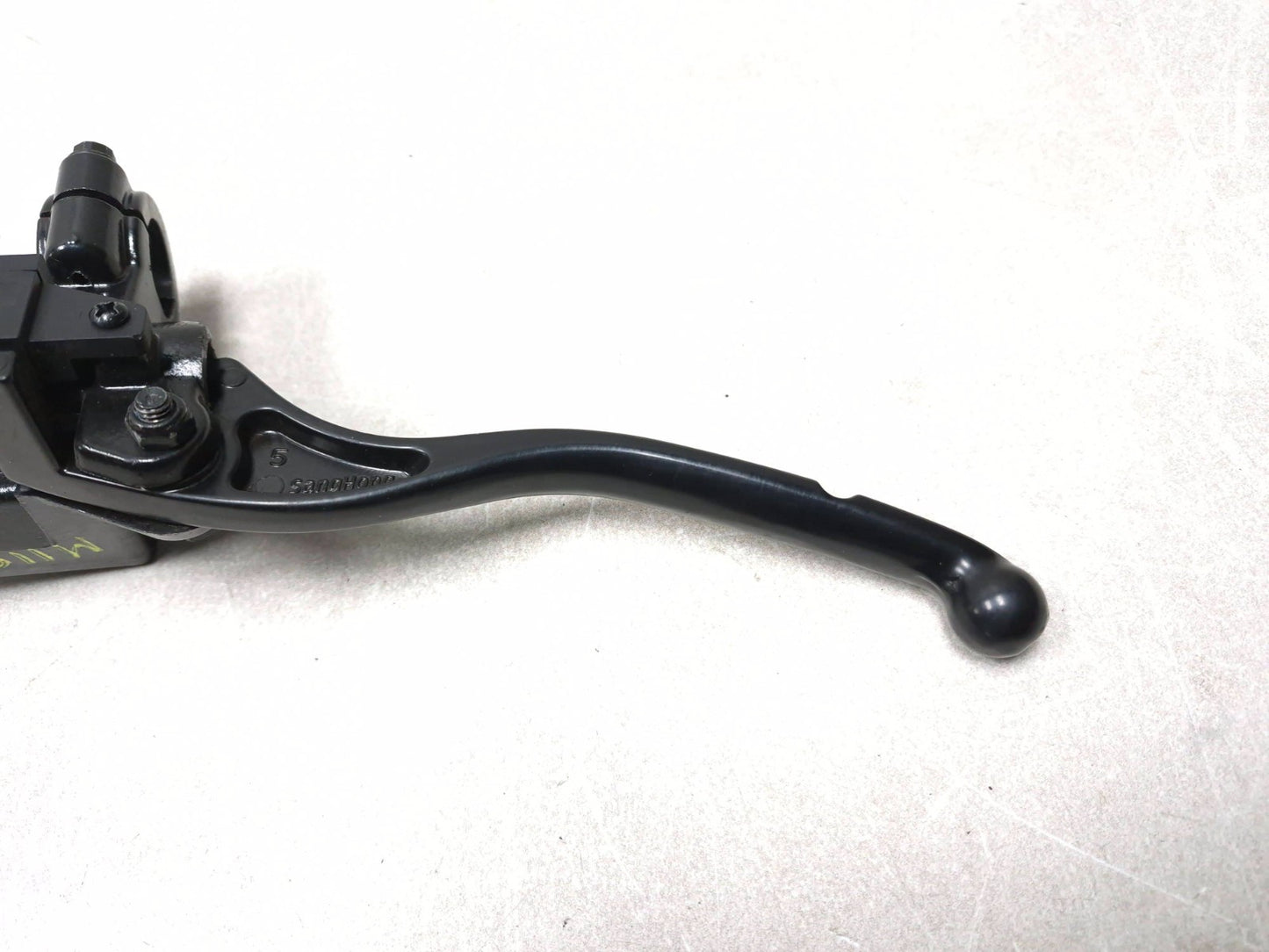 2025 Qiax Fy200t34/tank 200 Right Brake Master Cylinder OEM