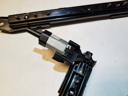 2017 Infiniti Q50 Front Passenger Seat Track Rail W/ Motor 2pcs OEM