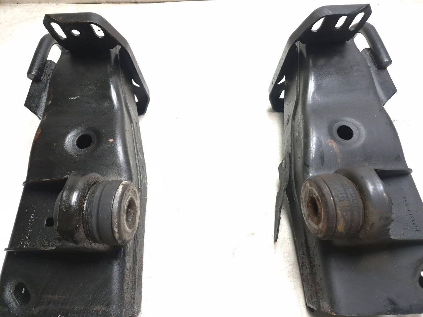 2008 Lincoln Navigator Front Frame Rail End Left & Right OEM
