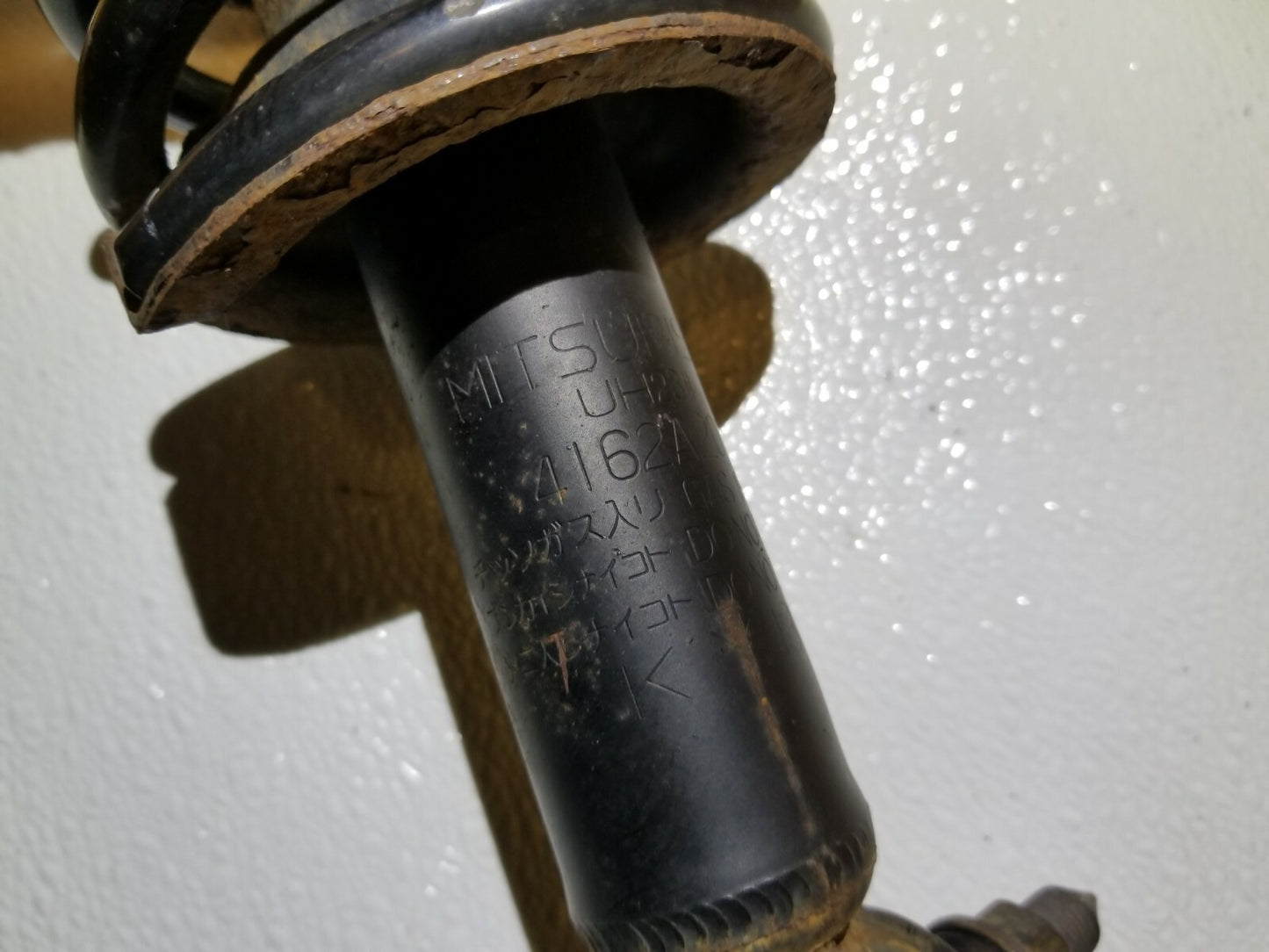 2008-2017 Mitsubishi Lancer Rear Shock Strut Lh & Rh 2pcs OEM 56k