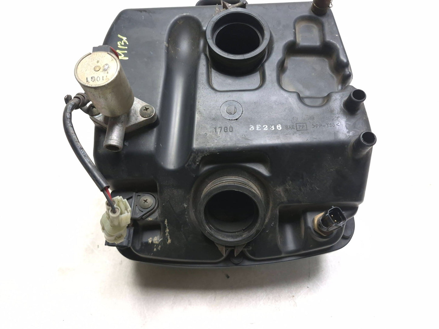 2003 Suzuki Sv650 Air Box Cleaner Filter Housing OEM