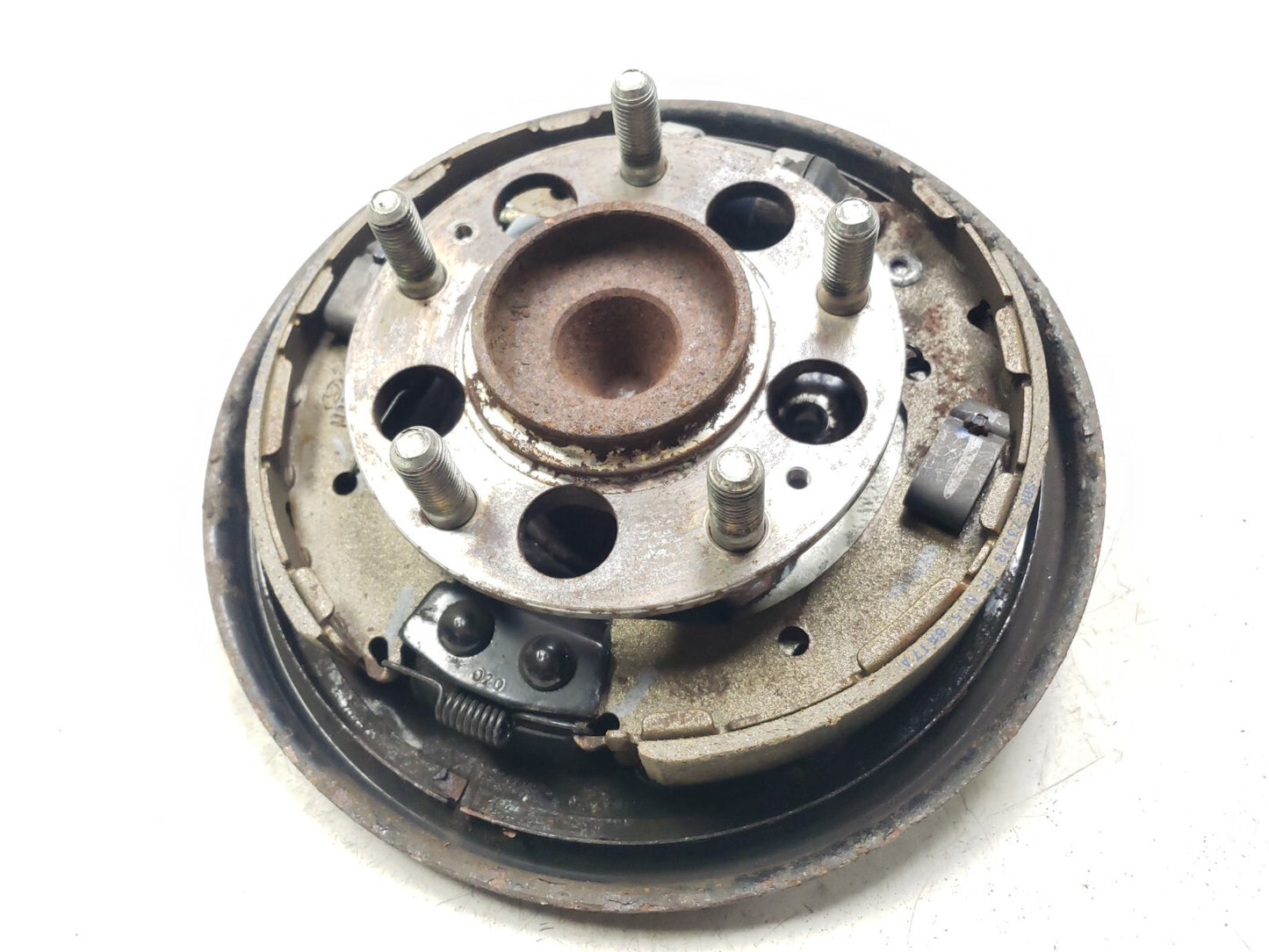 2017 Hyundai Elantra Rear Brake Drum Spindle Knuckle Driver Side Left  OEM