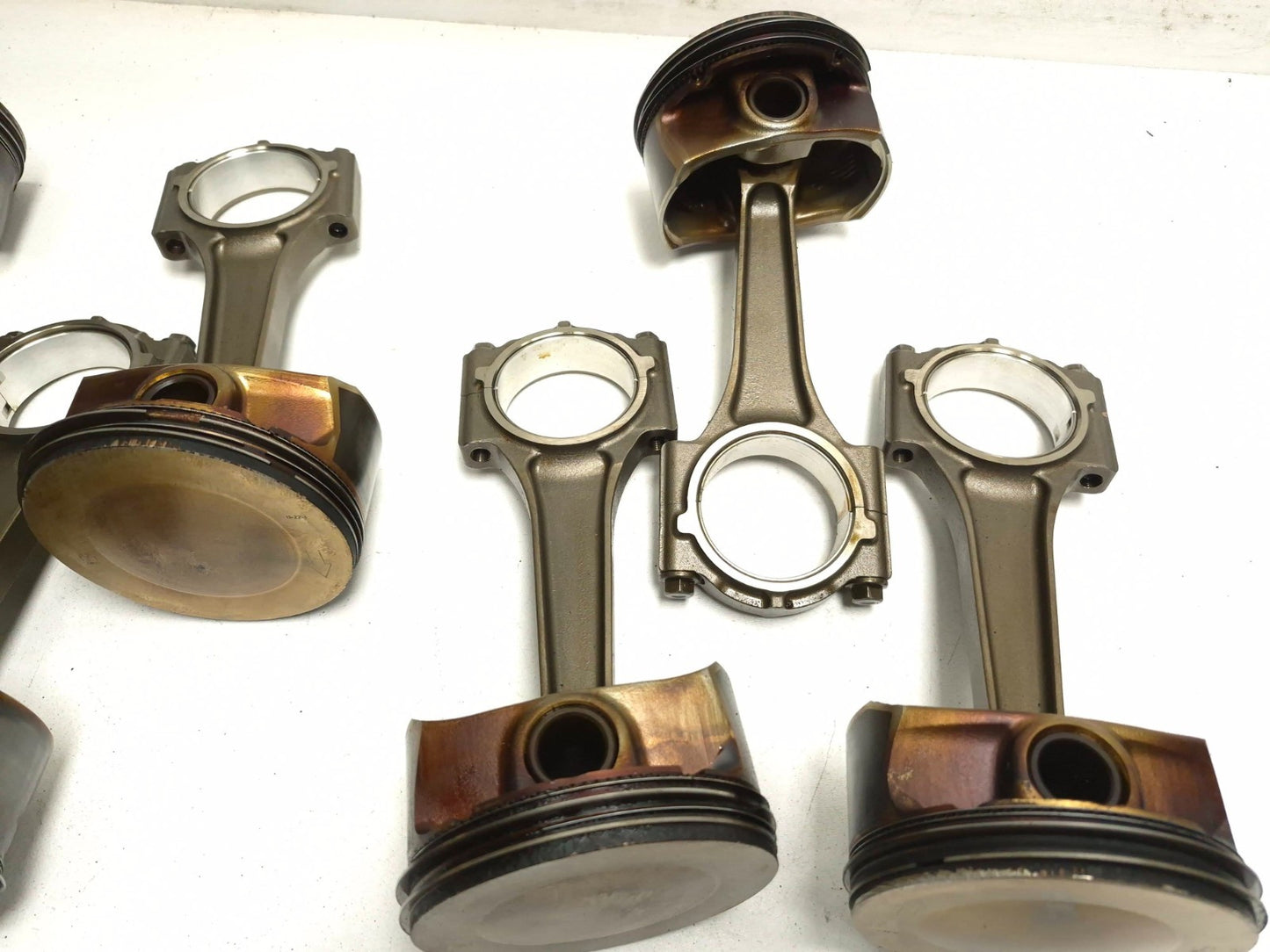 2020 Dodge Challenger 5.7l Engine Piston & Connecting Rod 8 Pcs OEM
