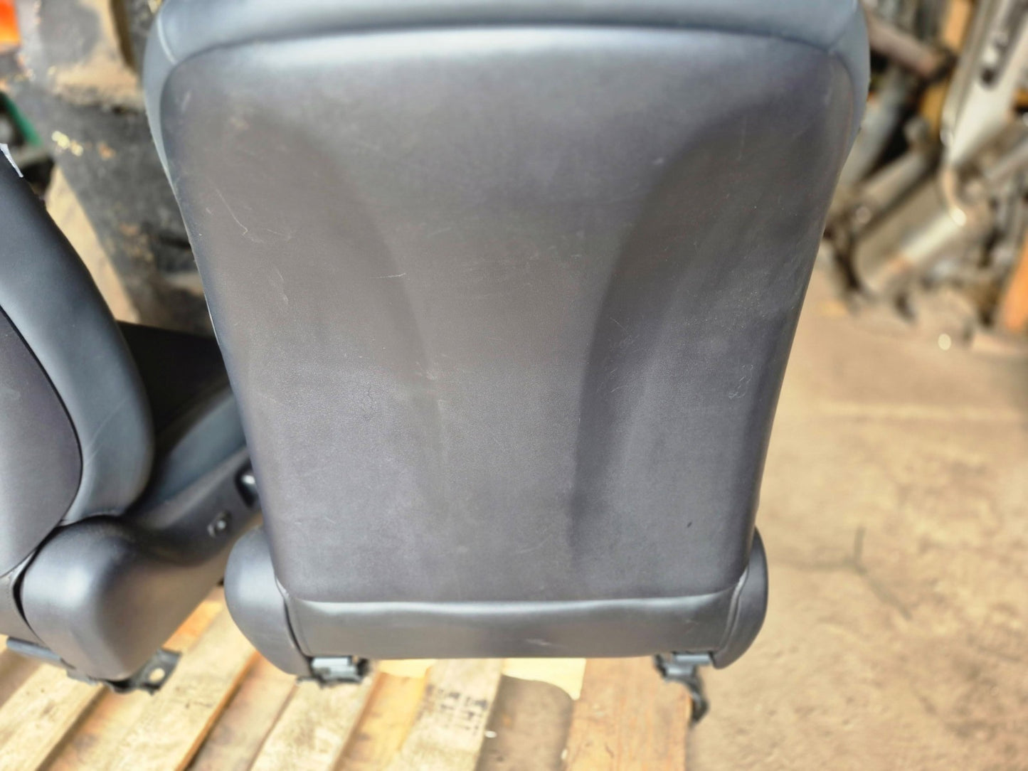 2010 Lexus Hs250h Front Seat Left & Right Pair OEM