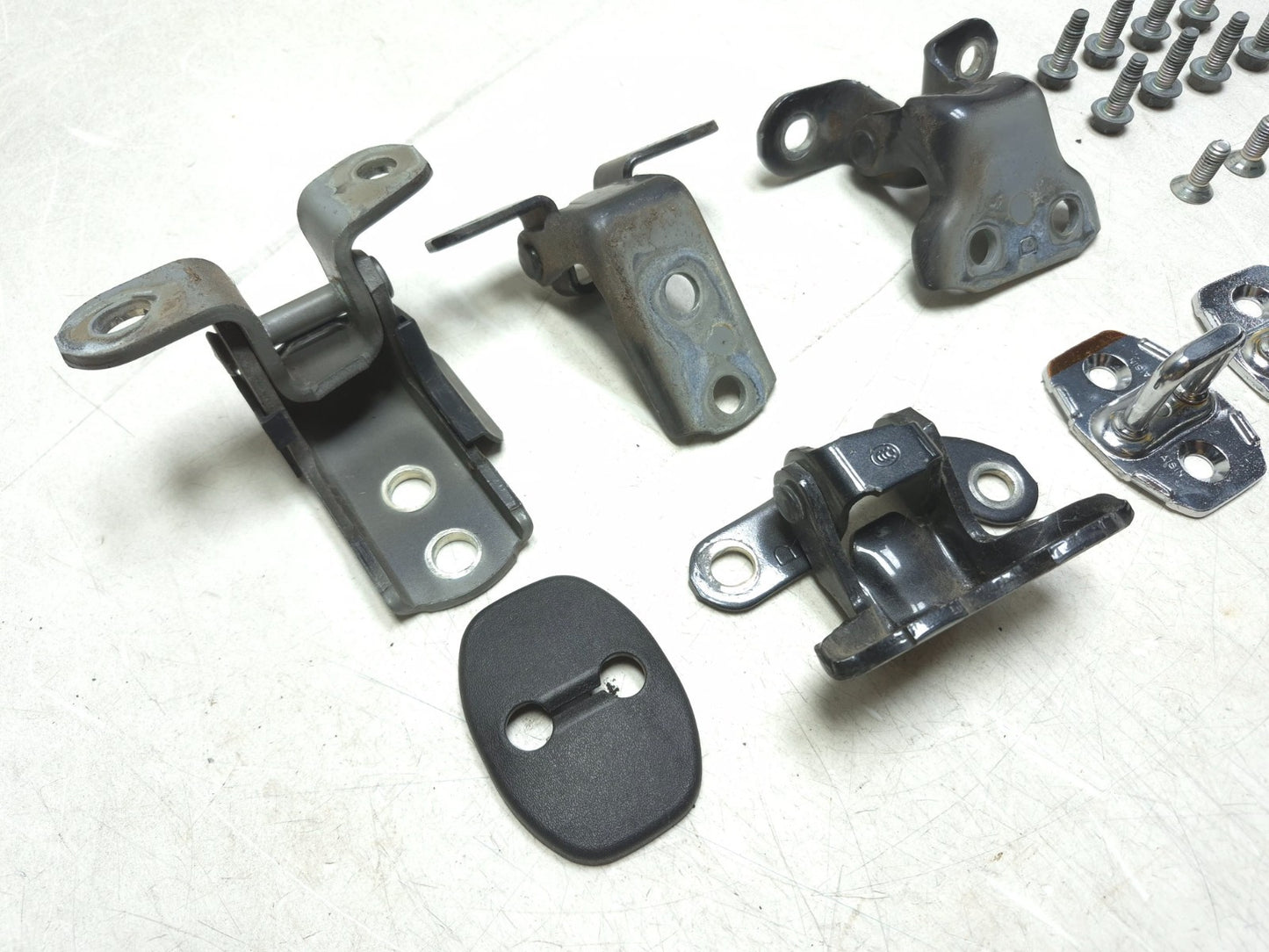 2009 Lexus IS250 Door Hinge Front & Rear Right Passenger Side OEM