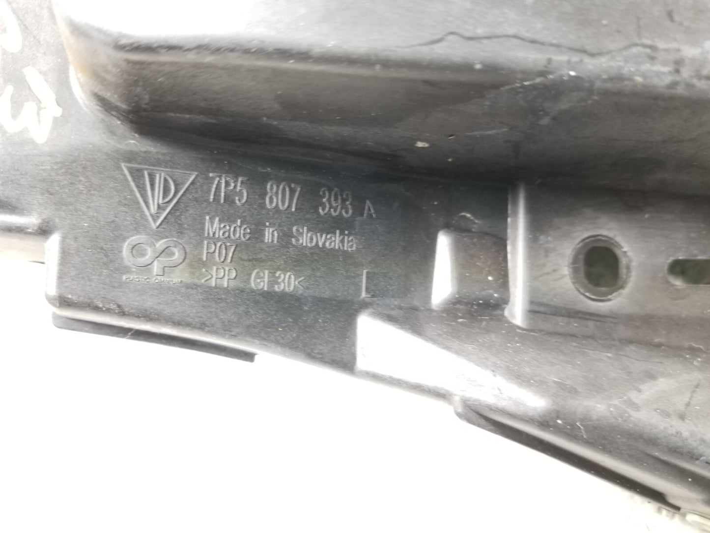 2013 Porsche Cayenne Rear Bumper Mount Bracket Right & Left 6pcs OEM