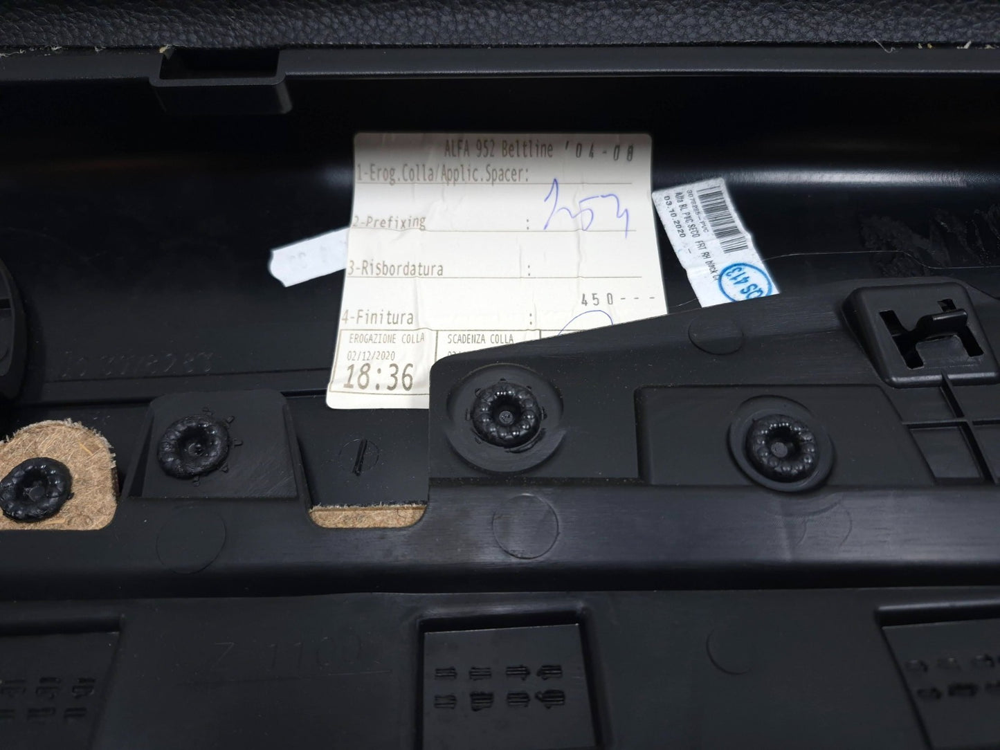 2021 Alfa Romeo Giulia Front Passenger Door Panel OEM