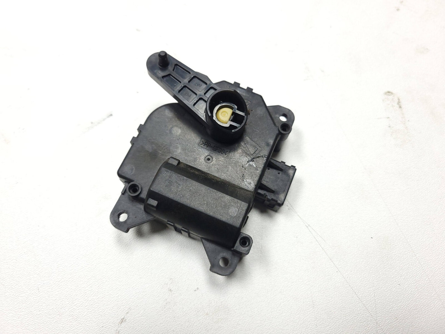 2009 - 2015 Mazda Cx-9 Hvac A/c Actuator Servo Flap Motor OEM